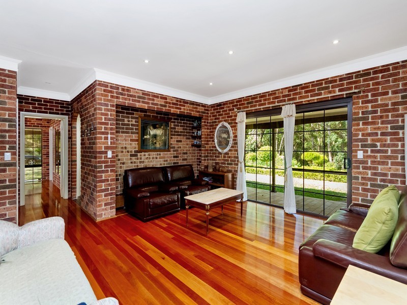 330 Avoca Drive, Green Point NSW 2251