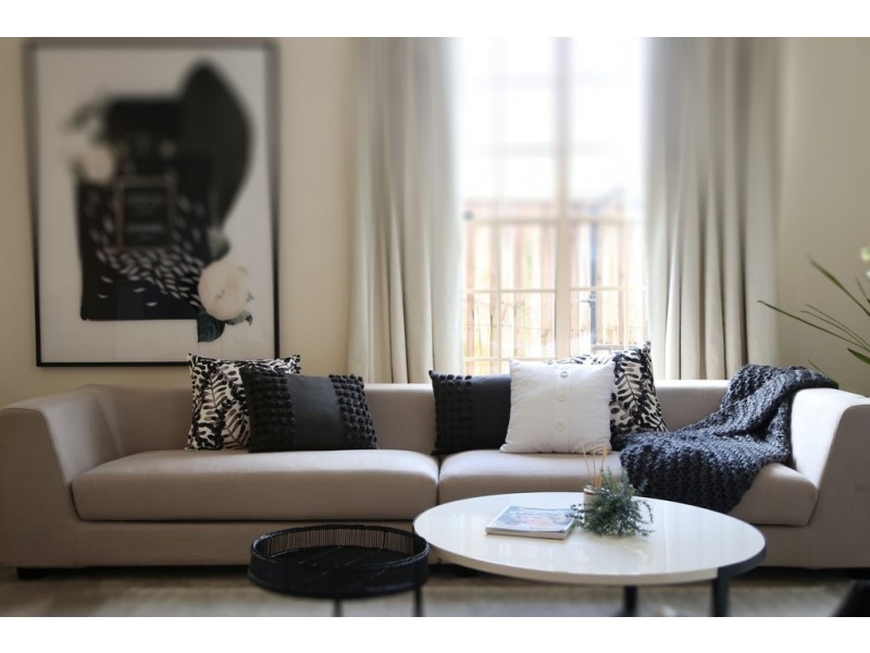 1A Dunn Street, Point Frederick NSW 2250