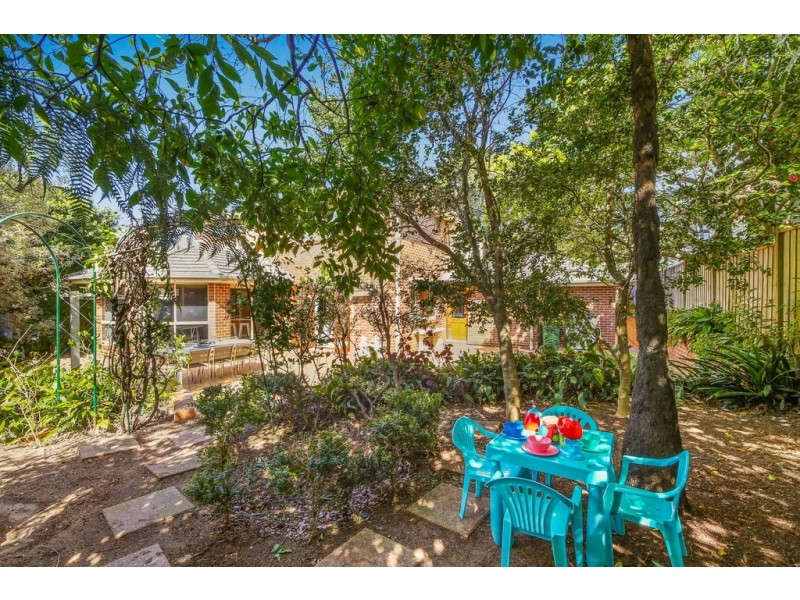 1A Dunn Street, Point Frederick NSW 2250