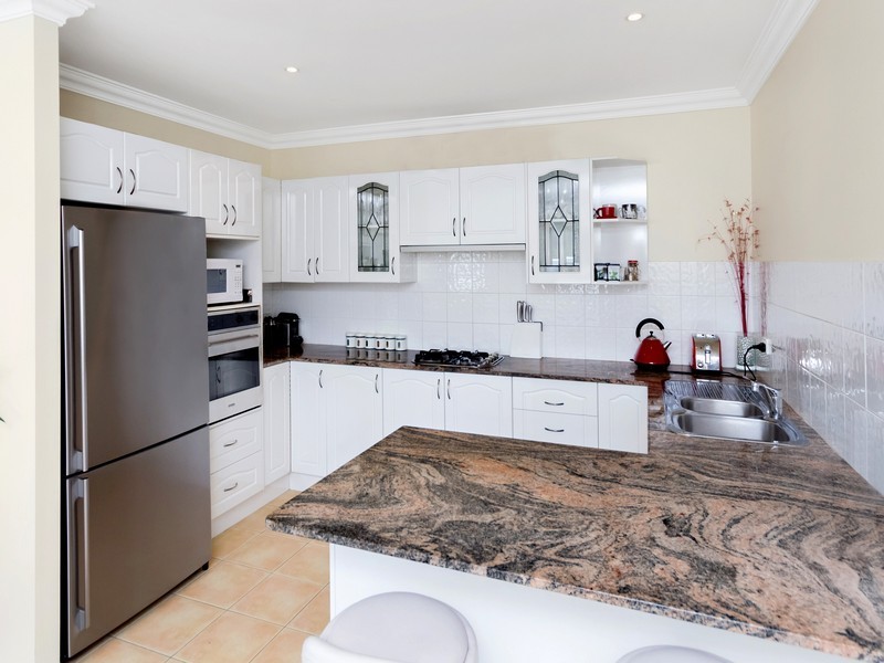 24/2 Adcock Avenue, West Gosford NSW 2250