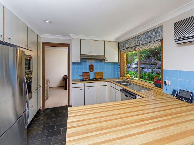 31 Erina Valley Road, Erina NSW 2250