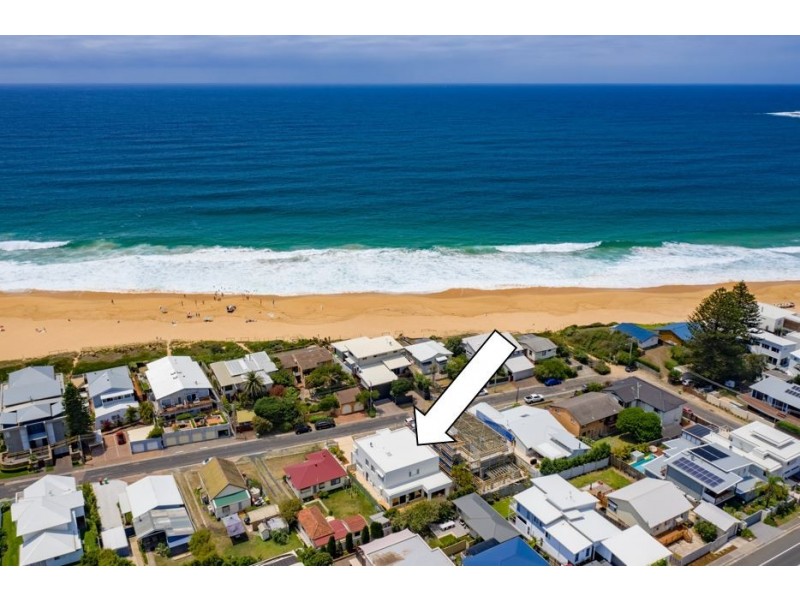 10 Calais Road, Wamberal NSW 2260