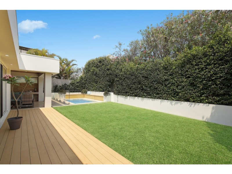 10 Calais Road, Wamberal NSW 2260