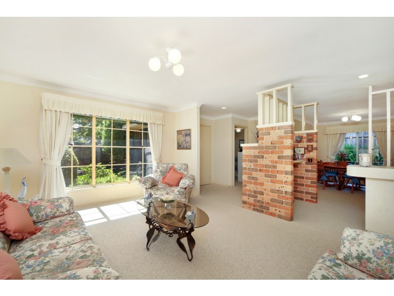 12 Willowin Close, Green Point NSW 2251