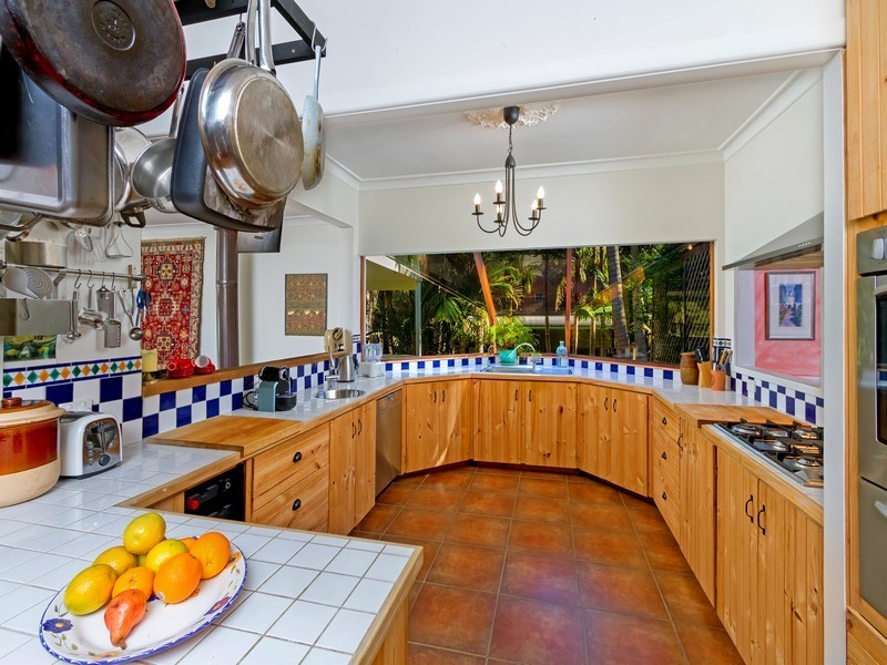 8A Barinya Lane, Springfield NSW 2250