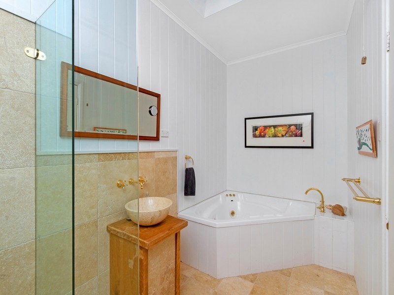 8A Barinya Lane, Springfield NSW 2250