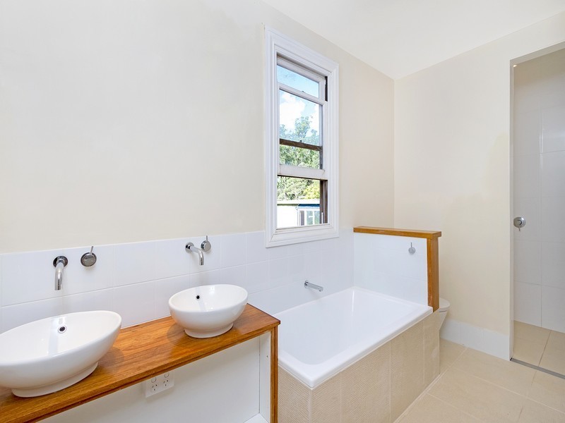 8A Barinya Lane, Springfield NSW 2250