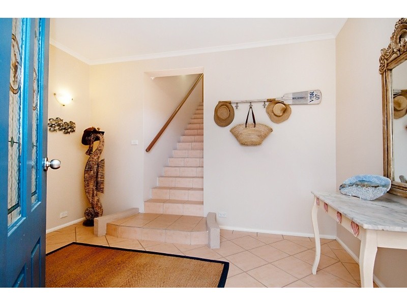 60 Grandview Crescent, Killcare NSW 2257