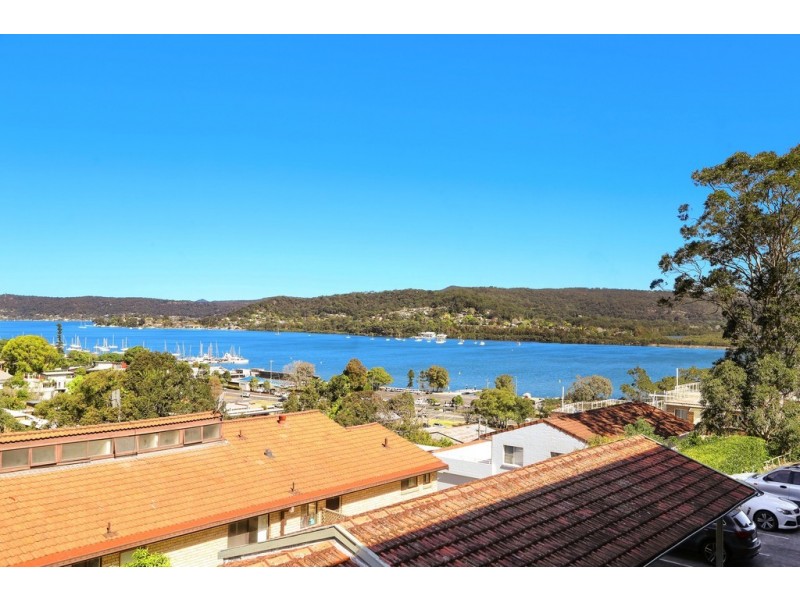 9/3 Joseph Lloyd Close, Gosford NSW 2250