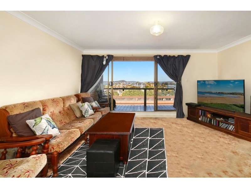 9/3 Joseph Lloyd Close, Gosford NSW 2250