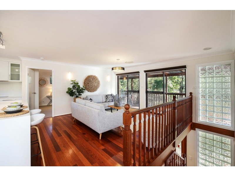 16 Algwen Road, North Gosford NSW 2250