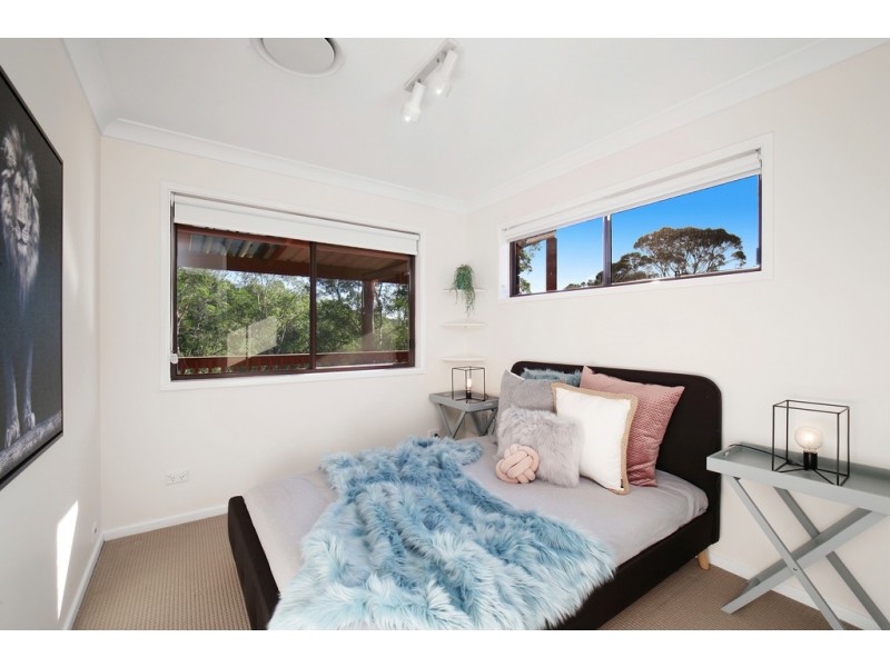 16 Algwen Road, North Gosford NSW 2250