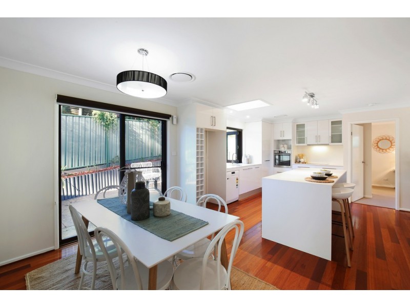 16 Algwen Road, North Gosford NSW 2250