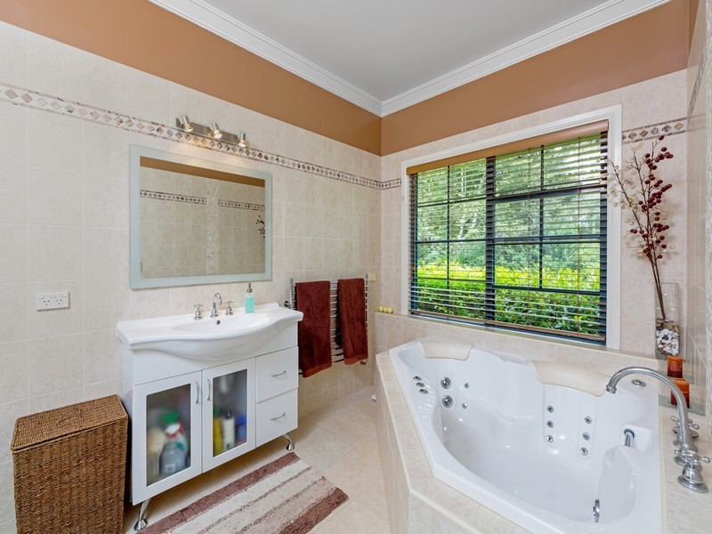 33 Bangalow Creek Lane, Ourimbah NSW 2258