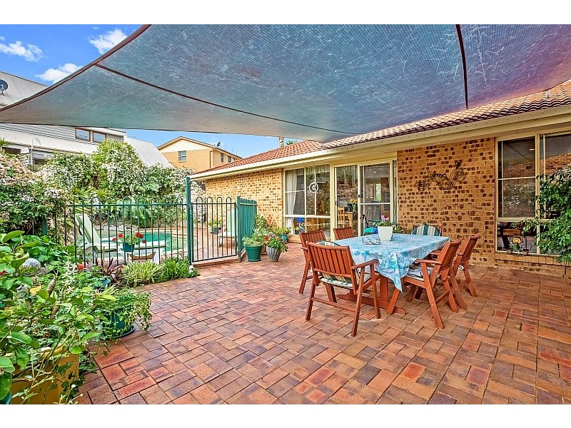 13 Treeland Road, Green Point NSW 2251