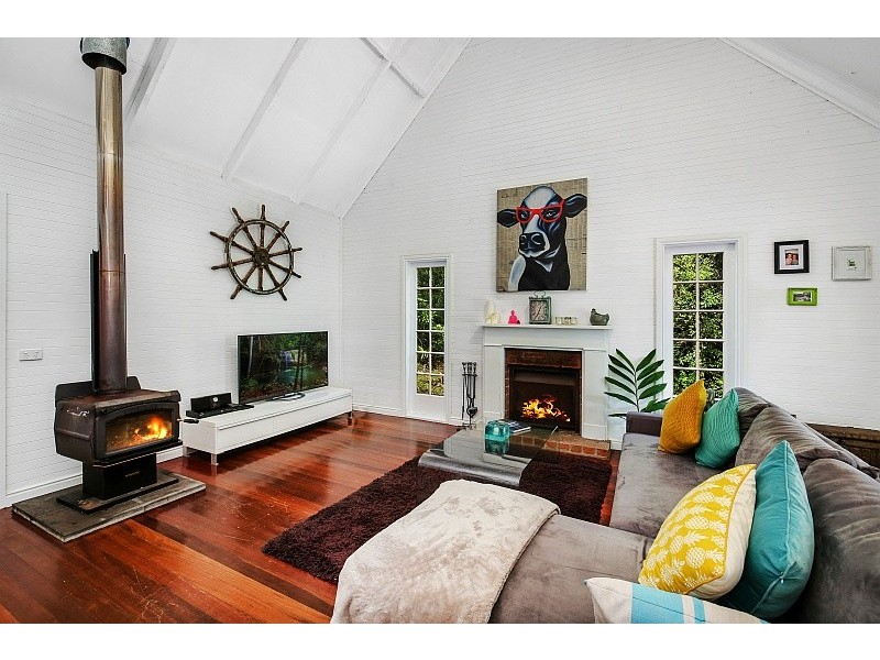 400 Oak Road, Matcham NSW 2250