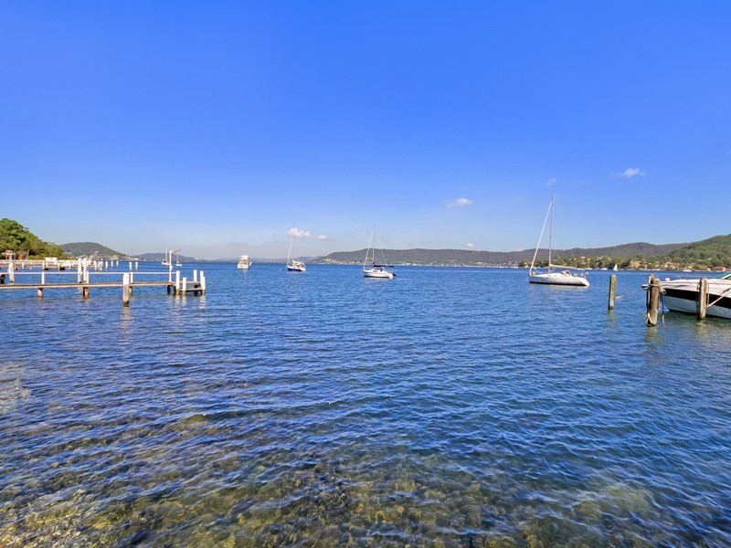 1 Harrison Street, Point Frederick NSW 2250