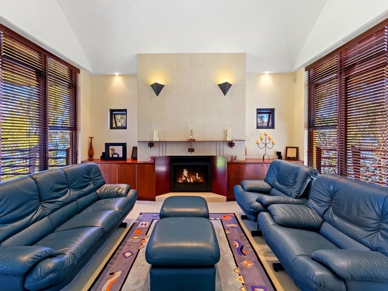 1 Harrison Street, Point Frederick NSW 2250