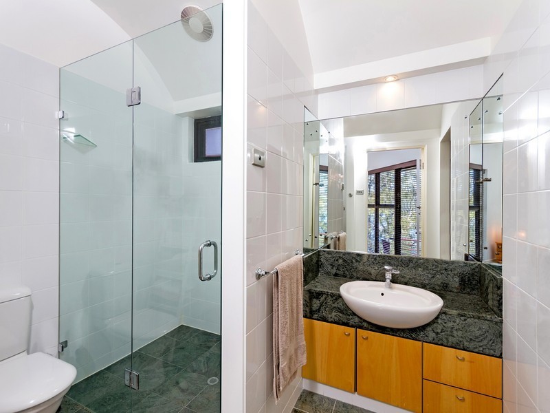 1 Harrison Street, Point Frederick NSW 2250