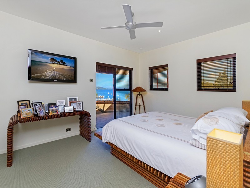 1 Harrison Street, Point Frederick NSW 2250