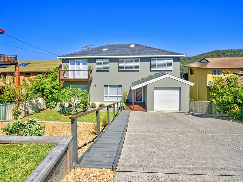 17 The Palisade, Umina Beach NSW 2257