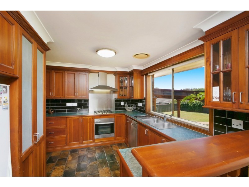 3 James Sea Drive, Green Point NSW 2251