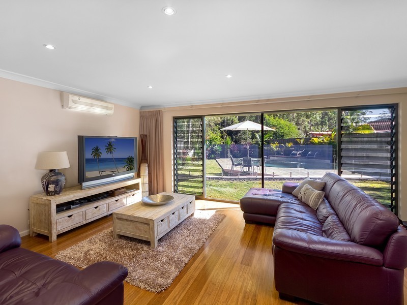 6 Kareel Close, Erina NSW 2250