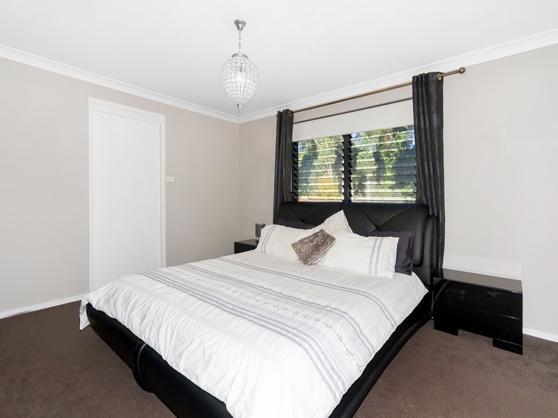 6 Kareel Close, Erina NSW 2250