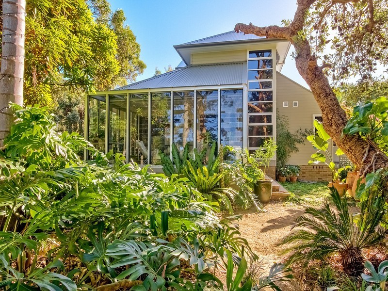 23 Beach Drive, Killcare NSW 2257