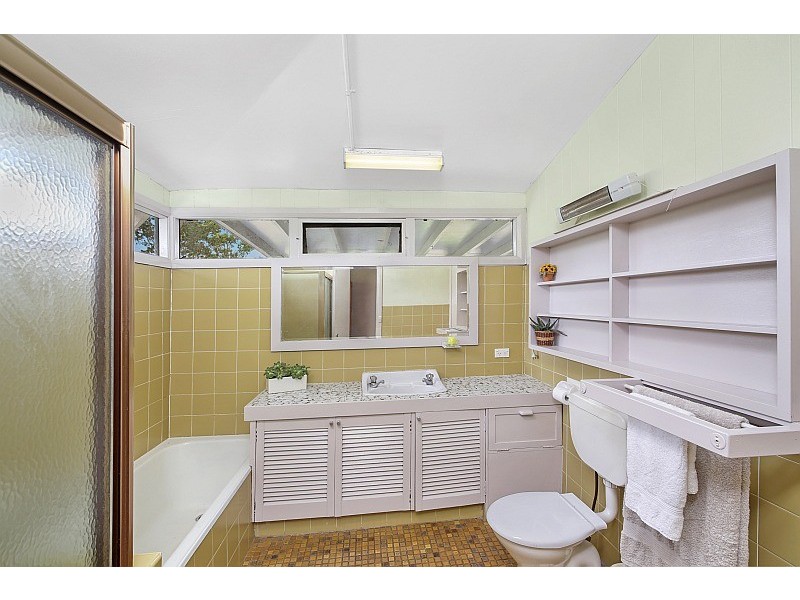 35 Station Road East, Fountaindale NSW 2258