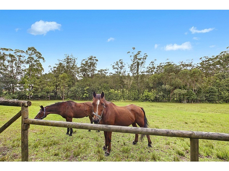 35 Station Road East, Fountaindale NSW 2258