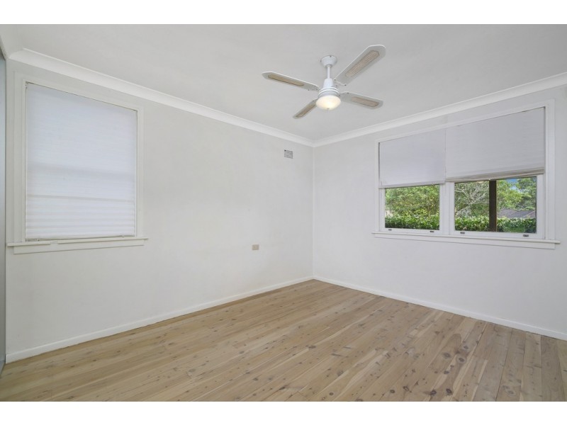 14 Halcyon Street, Wyoming NSW 2250