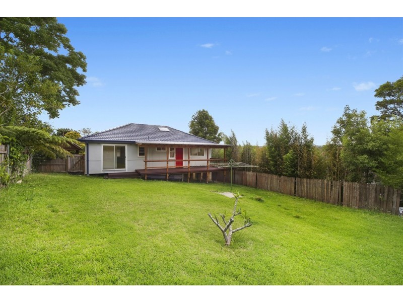 14 Halcyon Street, Wyoming NSW 2250