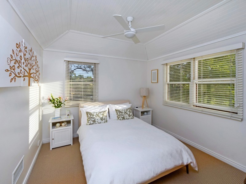 13 Duke Street, Point Frederick NSW 2250