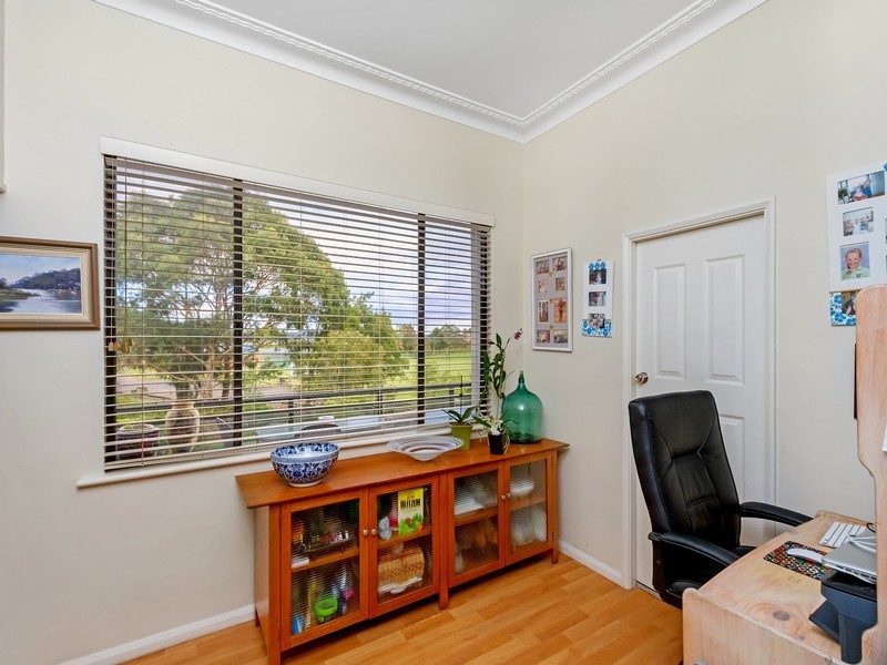 24 Newcastle Street, Springfield NSW 2250