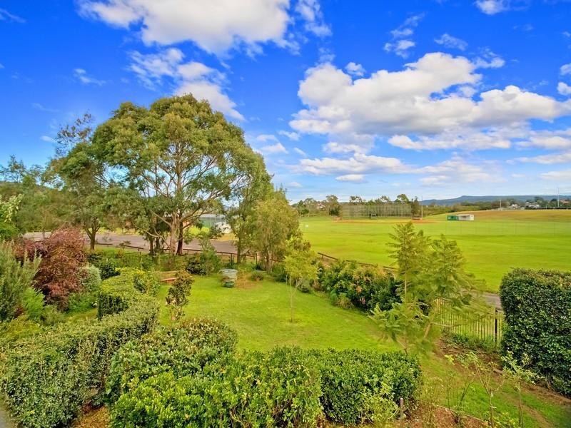 24 Newcastle Street, Springfield NSW 2250