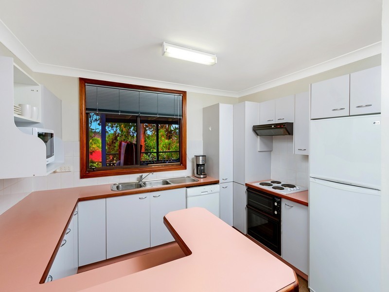 12 Woolard Road, Springfield NSW 2250