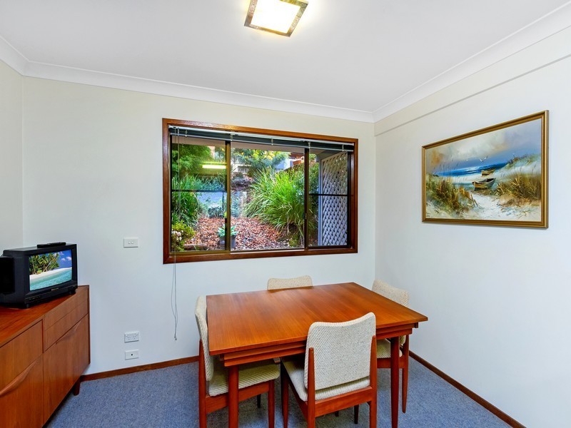 12 Woolard Road, Springfield NSW 2250