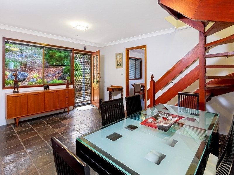 12 Woolard Road, Springfield NSW 2250