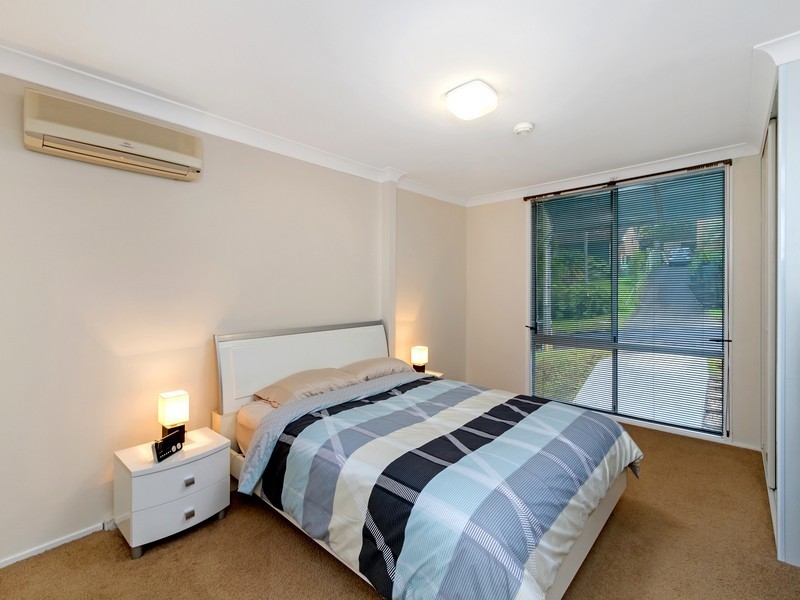 12 Woolard Road, Springfield NSW 2250