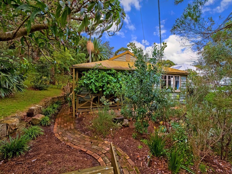 1 Putty Beach Drive, Killcare NSW 2257