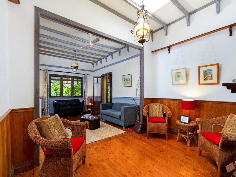 1 Putty Beach Drive, Killcare NSW 2257