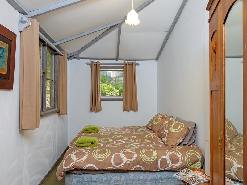 1 Putty Beach Drive, Killcare NSW 2257