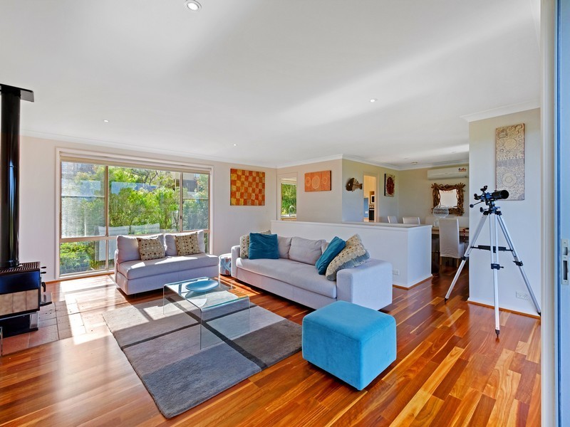 17 Pauline Avenue, Killcare Heights NSW 2257