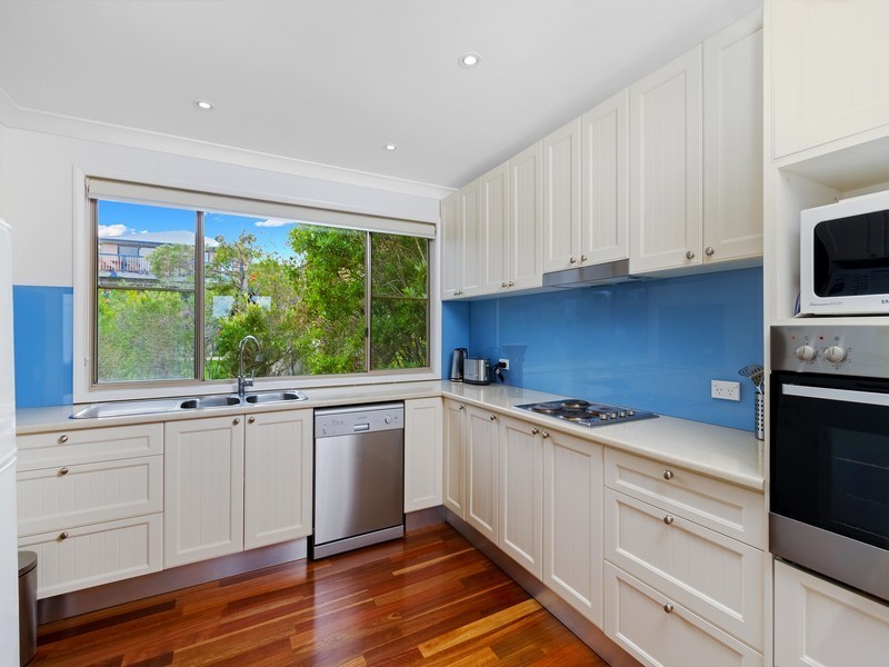17 Pauline Avenue, Killcare Heights NSW 2257