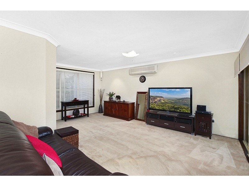 82 Chamberlain Road, Wyoming NSW 2250