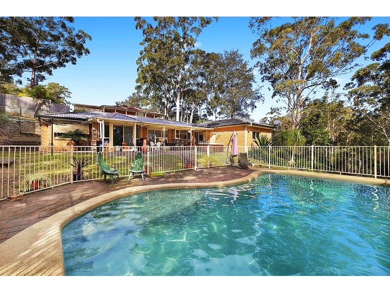 82 Chamberlain Road, Wyoming NSW 2250