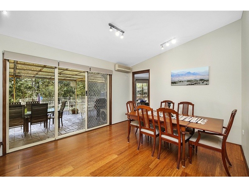 82 Chamberlain Road, Wyoming NSW 2250