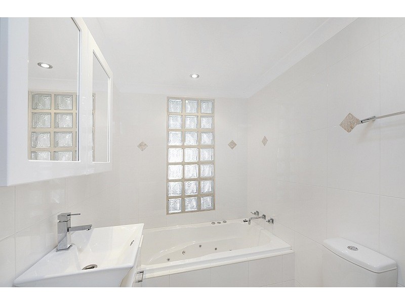 29 Newcastle Street, Springfield NSW 2250