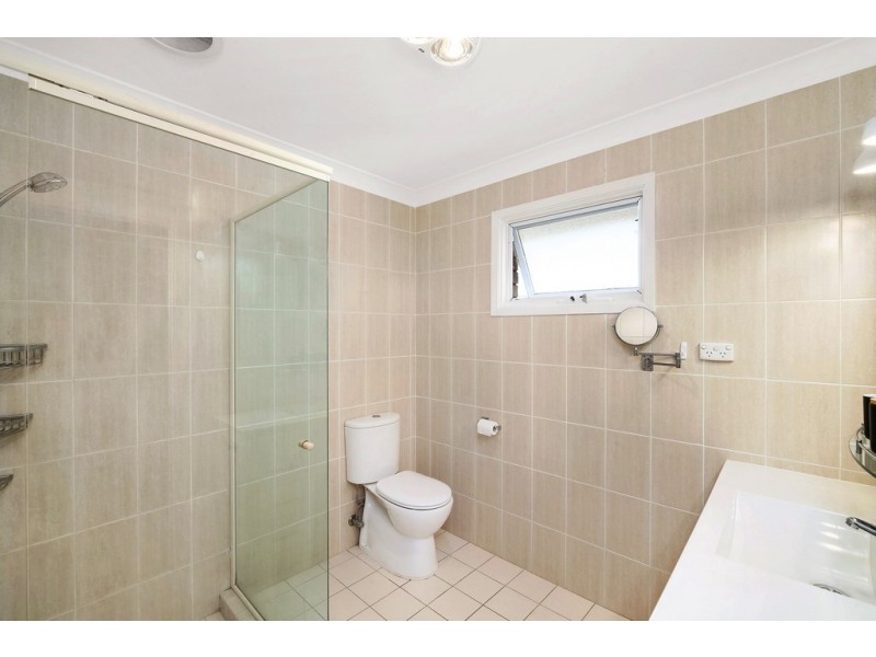 58 Beaumont Avenue, Wyoming NSW 2250